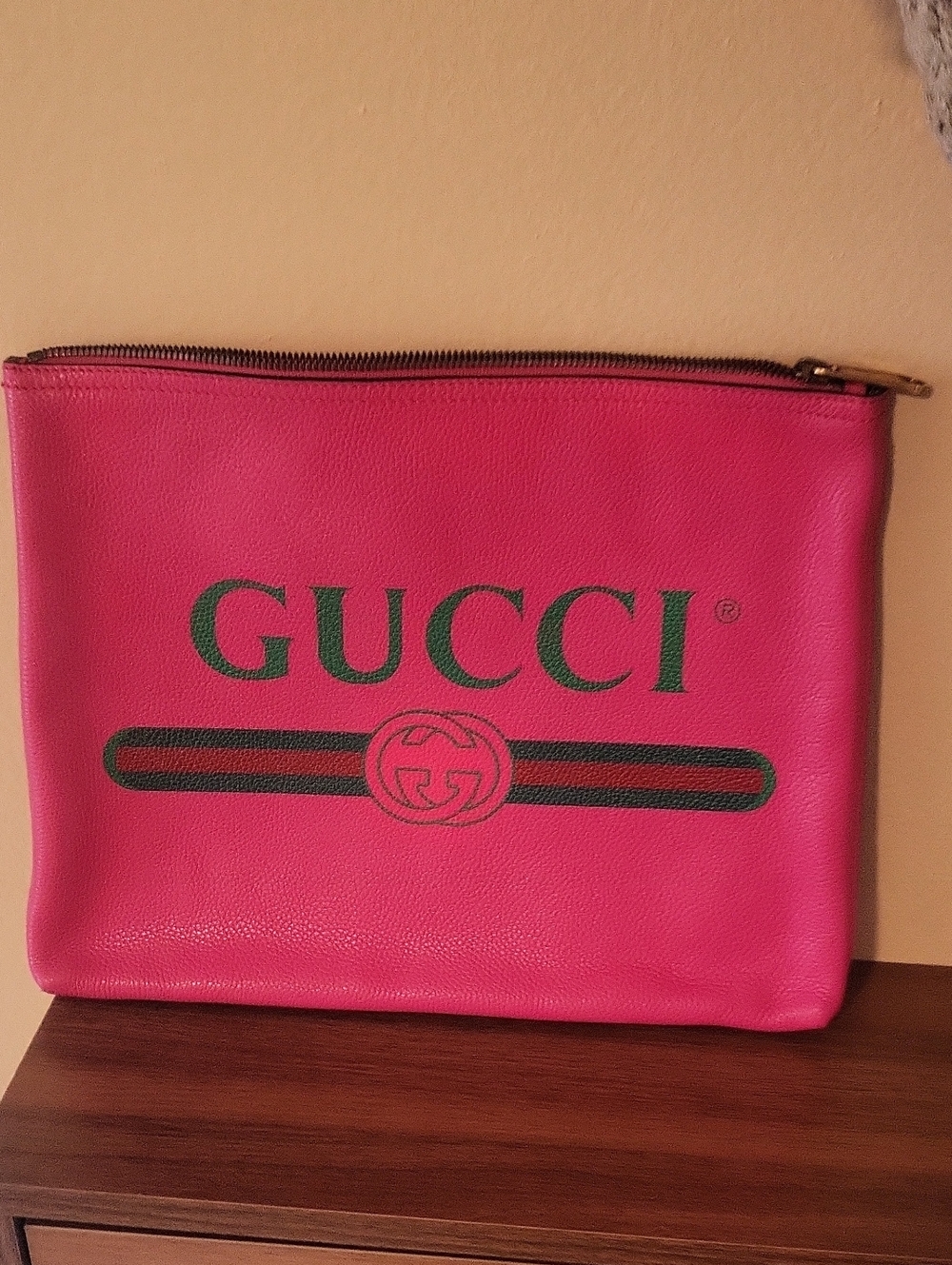 Gucci Pink Leather Logo Pouch with Green Accents